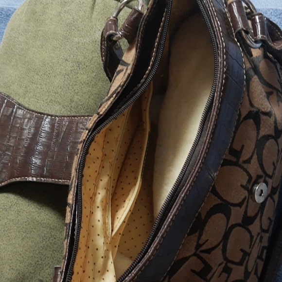 Handbag - Picture 4 of 4